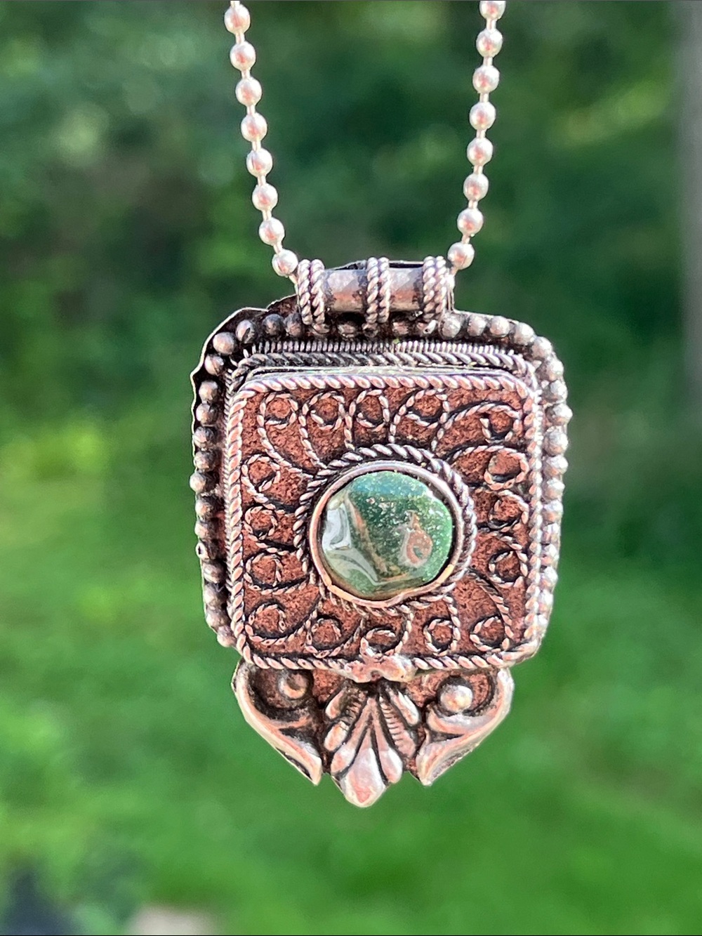 Vintage Boho Tibetan Gau Secret Stash Box Green Stone Amulet Pendant Necklace